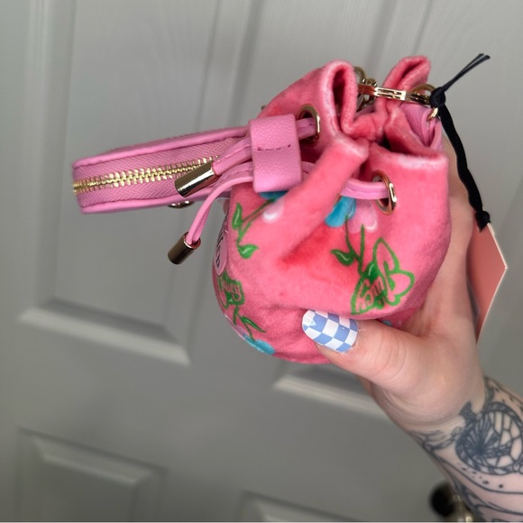 Juicy Couture Viral Pink Cherry Heart Keychain Pouch Set - Picture 6 of 6